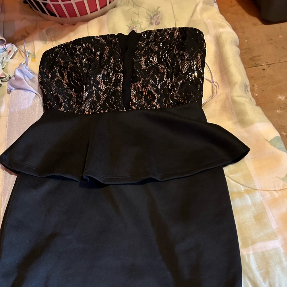 A black short dress no straps